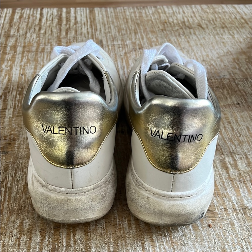 Valentino White and Gold Sneakers - Picture 3 of 9